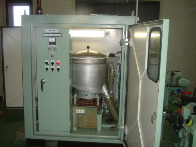 某農業集落排水　汚泥濃縮機